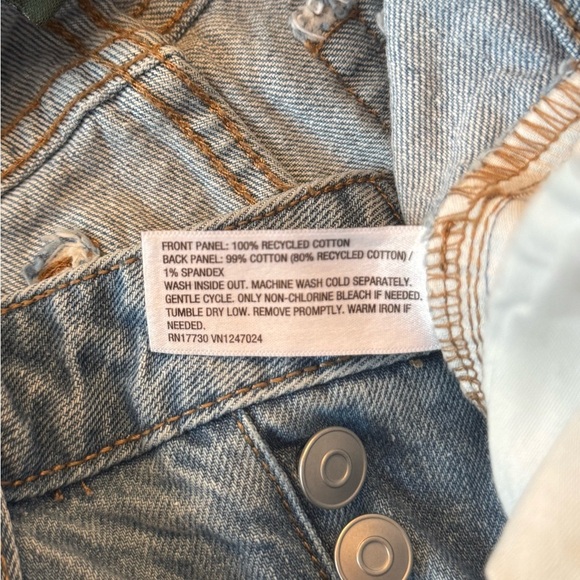 Wild Fable Low Rise Bootcut Frayed Jeans Women’s Size 00 Cherry Charm Light Wash - Picture 9 of 10